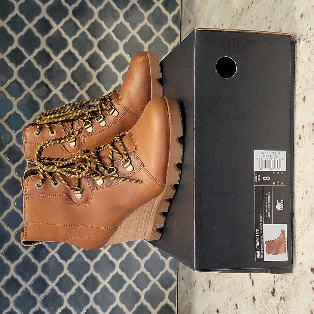 Sorel Joan Uptown Lace Leather Bootie